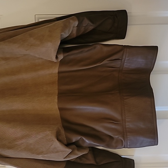 Faux Leather Brown Jacket Size Med - Picture 6 of 8